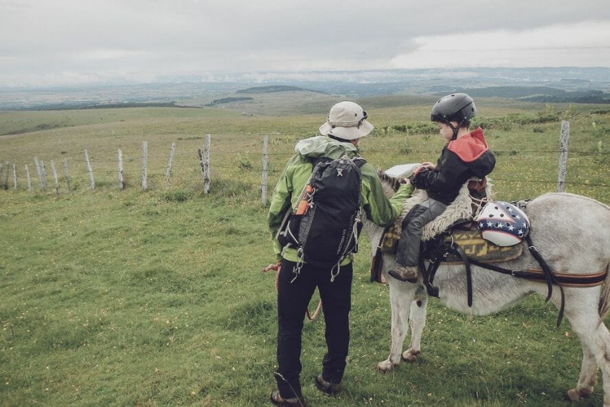 Traverser l'Aubrac avec un âne